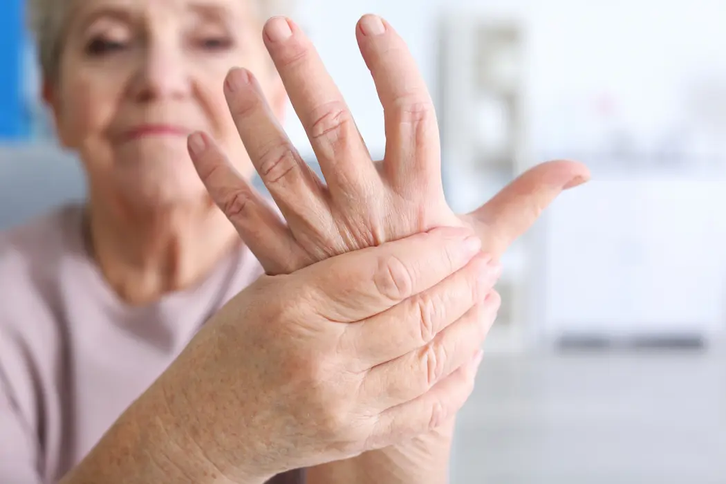 Causes of finger joint pain